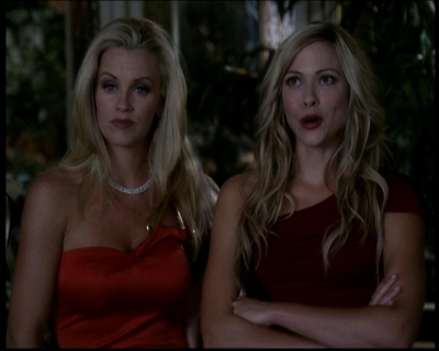 Charmed-Online_dot_net-604ThePowerofThreeBlondes1901.jpg