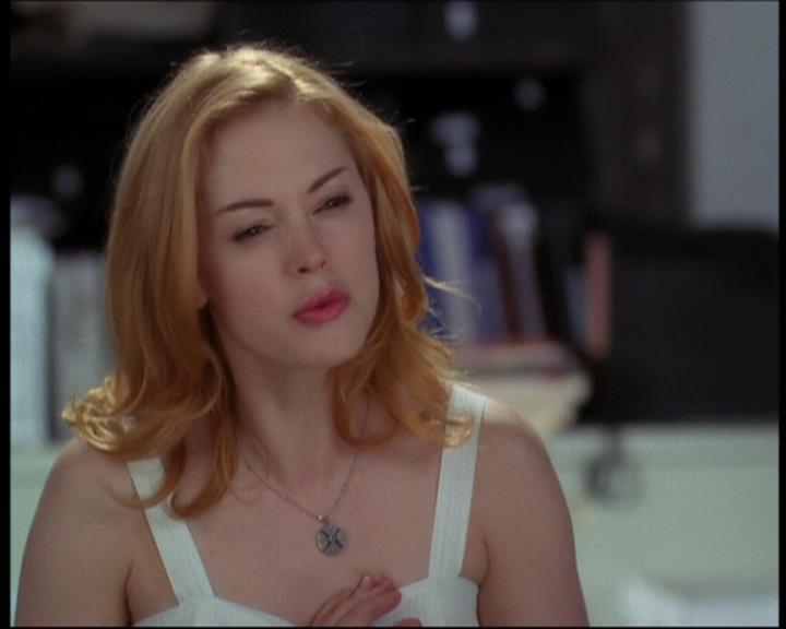 Charmed-Online-dot-net_605LovesAWitch0052.jpg Charmed-Online-dot-net_605LovesAWitch0052.jpg