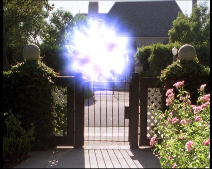 Charmed-Online-dot-net_605LovesAWitch0114.jpg Charmed-Online-dot-net_605LovesAWitch0114.jpg