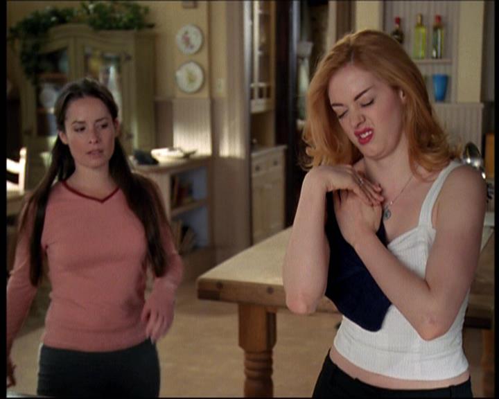 Charmed-Online-dot-net_605LovesAWitch0281.jpg