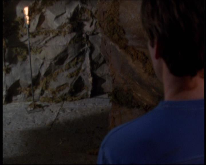 Charmed-Online-dot-net_605LovesAWitch0439.jpg Charmed-Online-dot-net_605LovesAWitch0439.jpg