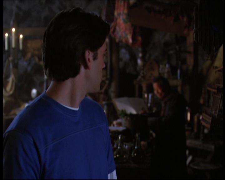 Charmed-Online-dot-net_605LovesAWitch0444.jpg Charmed-Online-dot-net_605LovesAWitch0444.jpg