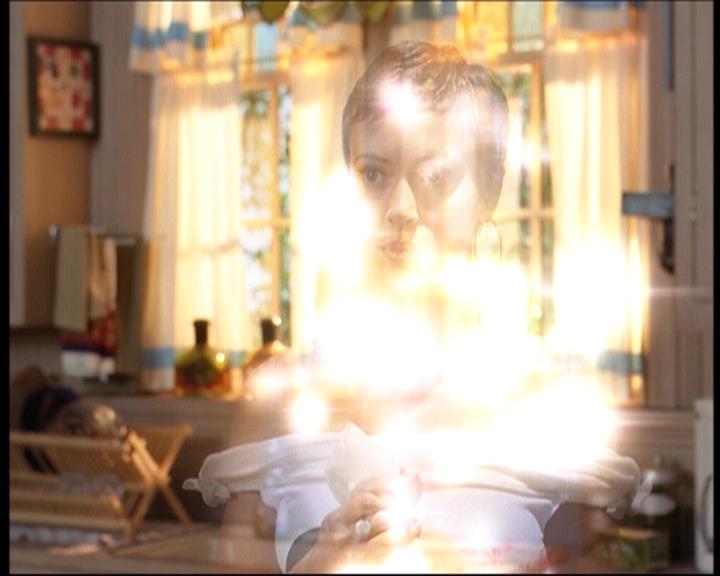 Charmed-Online-dot-net_605LovesAWitch0730.jpg Charmed-Online-dot-net_605LovesAWitch0730.jpg