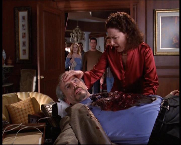 Charmed-Online-dot-net_605LovesAWitch0912.jpg