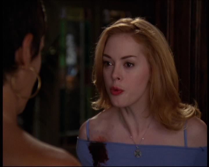 Charmed-Online-dot-net_605LovesAWitch1058.jpg Charmed-Online-dot-net_605LovesAWitch1058.jpg