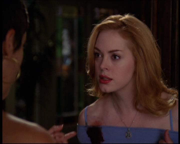 Charmed-Online-dot-net_605LovesAWitch1065.jpg Charmed-Online-dot-net_605LovesAWitch1065.jpg