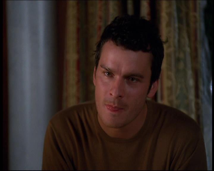 Charmed-Online-dot-net_605LovesAWitch1203.jpg