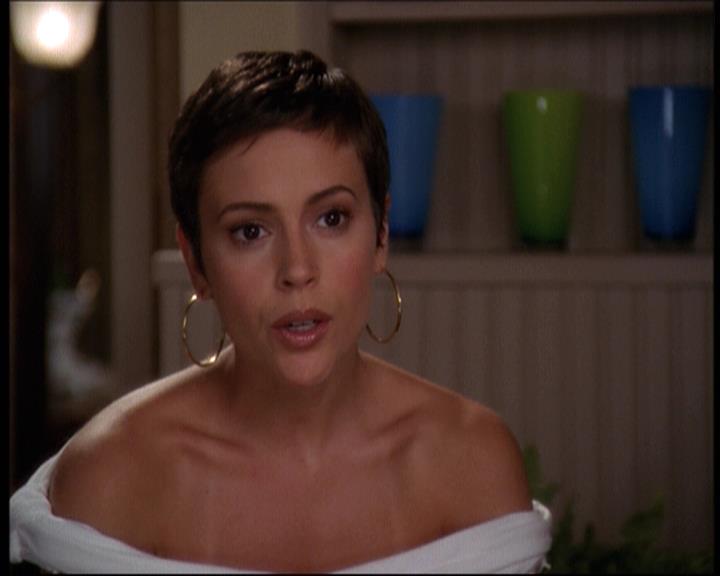 Charmed-Online-dot-net_605LovesAWitch1548.jpg