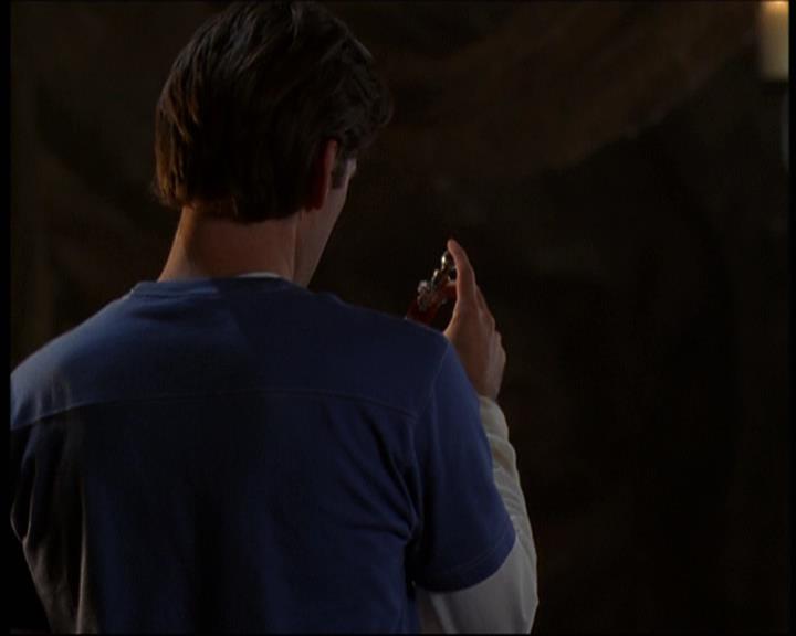 Charmed-Online-dot-net_605LovesAWitch1702.jpg Charmed-Online-dot-net_605LovesAWitch1702.jpg