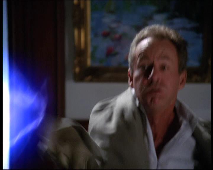 Charmed-Online-dot-net_605LovesAWitch1837.jpg Charmed-Online-dot-net_605LovesAWitch1837.jpg