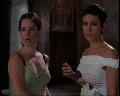 Charmed-Online-dot-net_605LovesAWitch2022.jpg