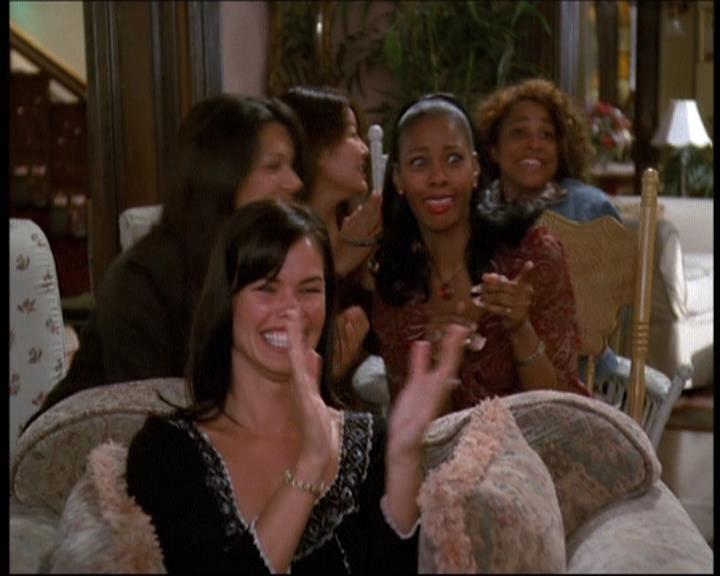 Charmed-Online-dot-net_606MyThreeWitches1250.jpg