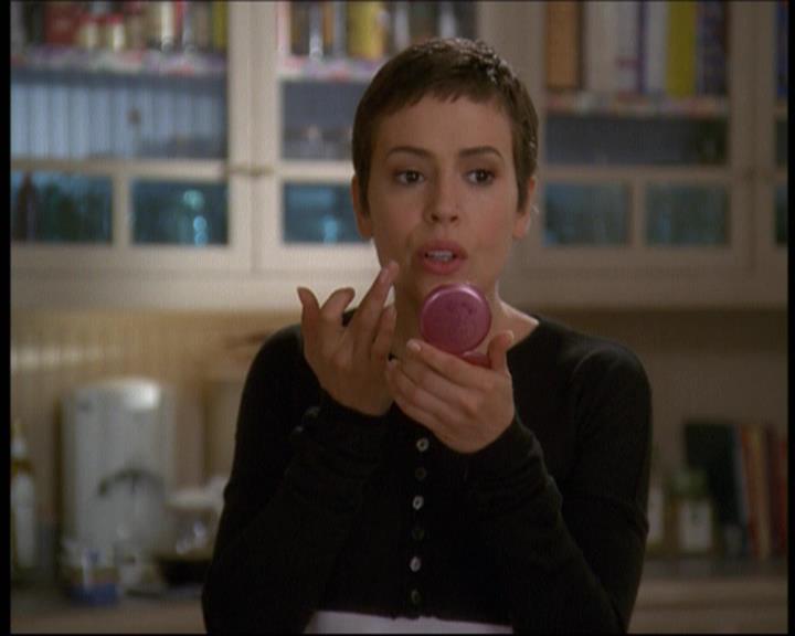 Charmed-Online-dot-net_607SoulSurvivor0261.jpg Charmed-Online-dot-net_607SoulSurvivor0261.jpg