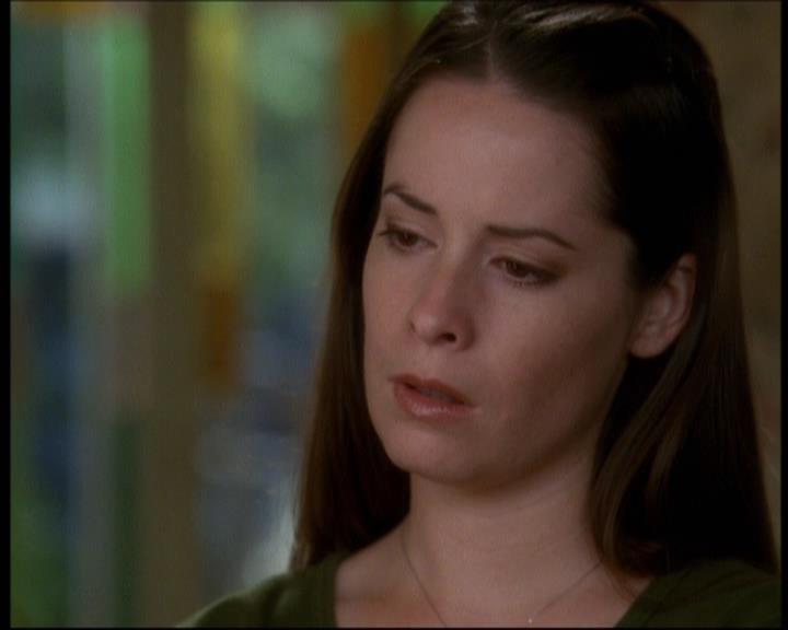 Charmed-Online-dot-net_607SoulSurvivor0360.jpg Charmed-Online-dot-net_607SoulSurvivor0360.jpg