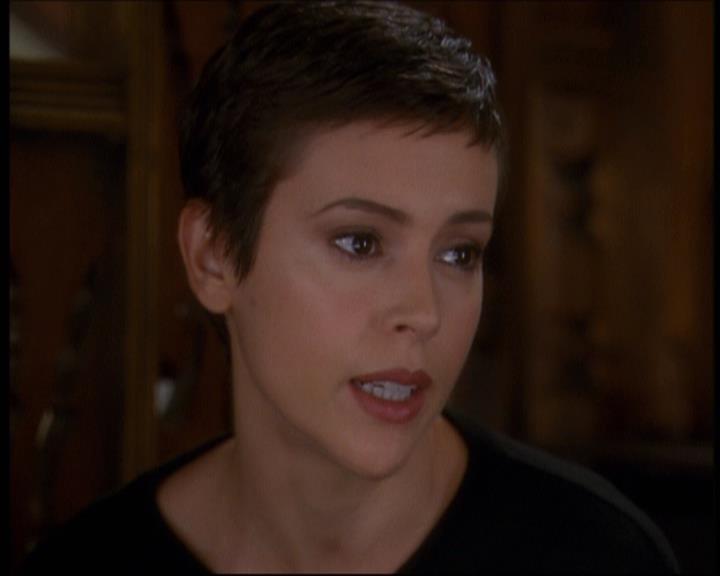 Charmed-Online-dot-net_607SoulSurvivor0377.jpg Charmed-Online-dot-net_607SoulSurvivor0377.jpg