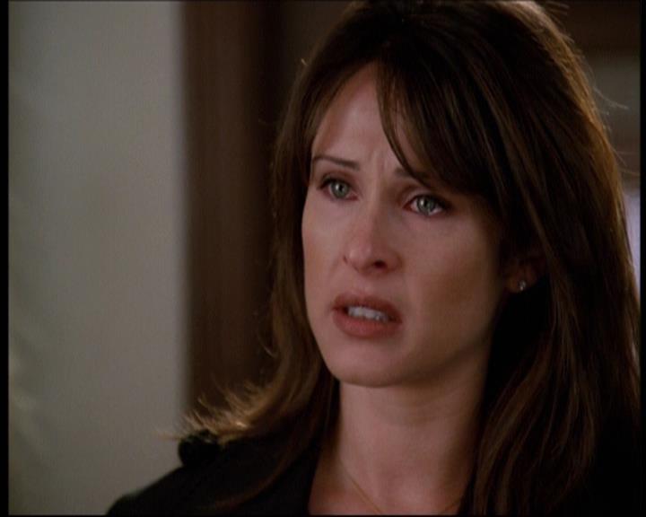Charmed-Online-dot-net_607SoulSurvivor0605.jpg