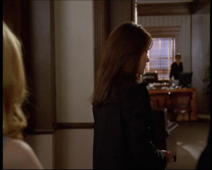 Charmed-Online-dot-net_607SoulSurvivor0613.jpg