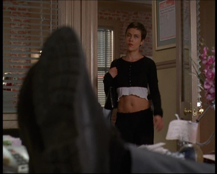 Charmed-Online-dot-net_607SoulSurvivor0628.jpg Charmed-Online-dot-net_607SoulSurvivor0628.jpg