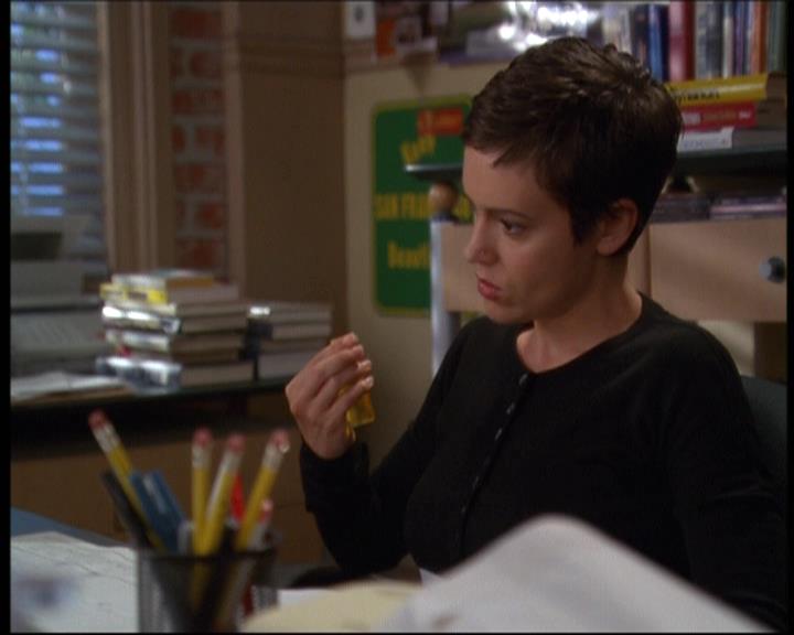 Charmed-Online-dot-net_607SoulSurvivor0683.jpg Charmed-Online-dot-net_607SoulSurvivor0683.jpg