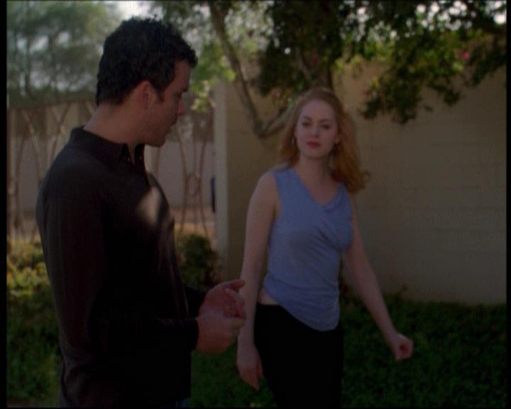 Charmed-Online-dot-net_607SoulSurvivor0786.jpg