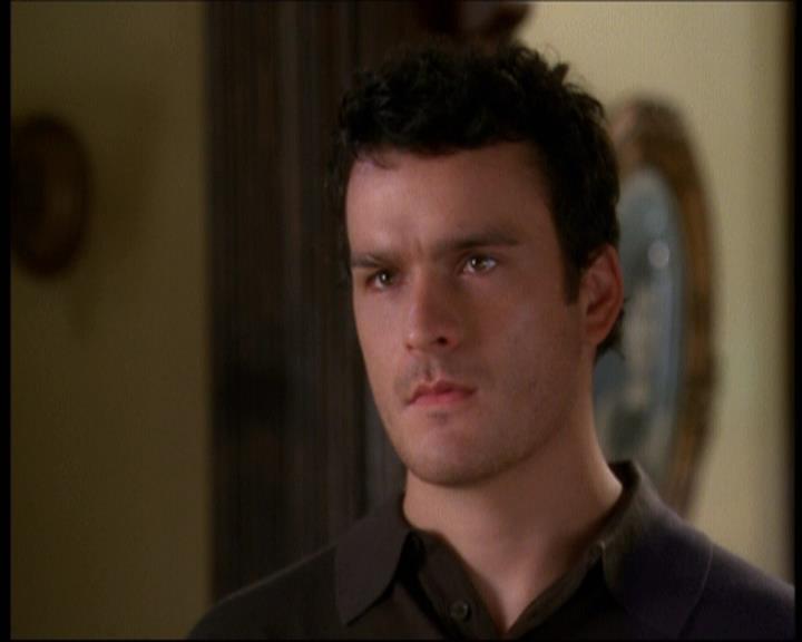 Charmed-Online-dot-net_607SoulSurvivor0996.jpg Charmed-Online-dot-net_607SoulSurvivor0996.jpg