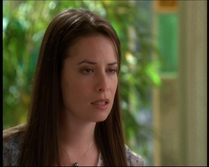 Charmed-Online-dot-net_607SoulSurvivor1053.jpg Charmed-Online-dot-net_607SoulSurvivor1053.jpg