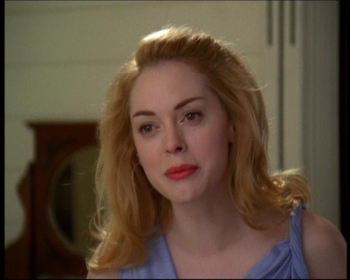 Charmed-Online-dot-net_607SoulSurvivor1055.jpg Charmed-Online-dot-net_607SoulSurvivor1055.jpg