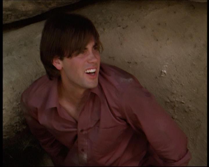 Charmed-Online-dot-net_607SoulSurvivor1183.jpg Charmed-Online-dot-net_607SoulSurvivor1183.jpg