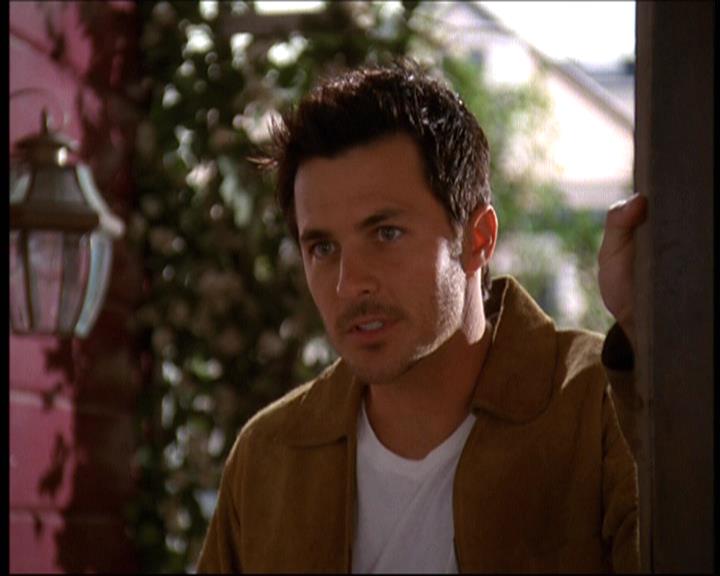 Charmed-Online-dot-net_607SoulSurvivor1342.jpg Charmed-Online-dot-net_607SoulSurvivor1342.jpg