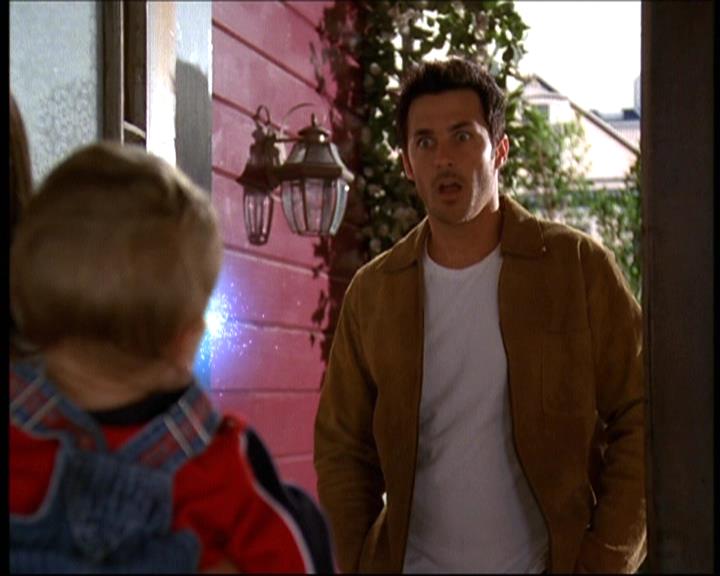 Charmed-Online-dot-net_607SoulSurvivor1375.jpg Charmed-Online-dot-net_607SoulSurvivor1375.jpg