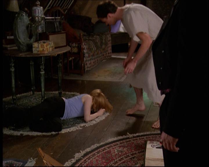 Charmed-Online-dot-net_607SoulSurvivor1392.jpg