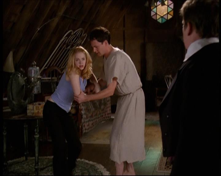 Charmed-Online-dot-net_607SoulSurvivor1394.jpg
