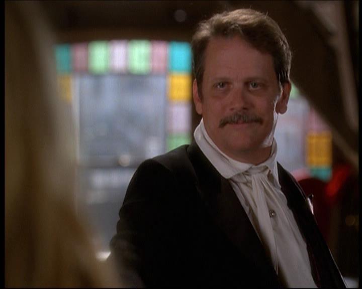 Charmed-Online-dot-net_607SoulSurvivor1409.jpg