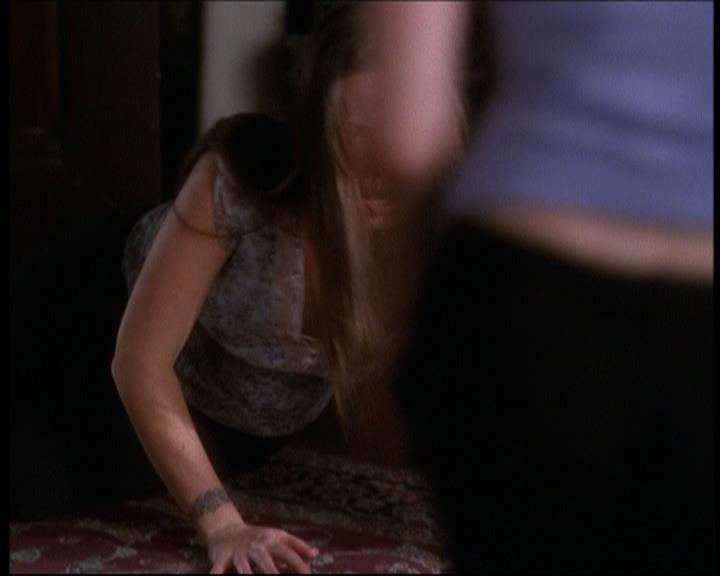 Charmed-Online-dot-net_607SoulSurvivor1427.jpg Charmed-Online-dot-net_607SoulSurvivor1427.jpg