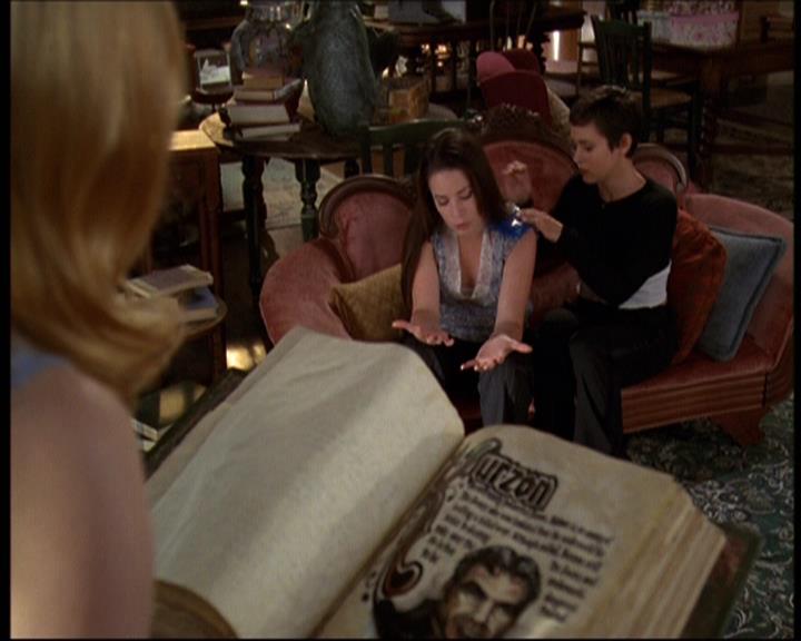Charmed-Online-dot-net_607SoulSurvivor1528.jpg