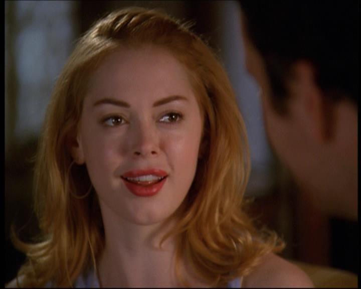 Charmed-Online-dot-net_607SoulSurvivor1708.jpg Charmed-Online-dot-net_607SoulSurvivor1708.jpg