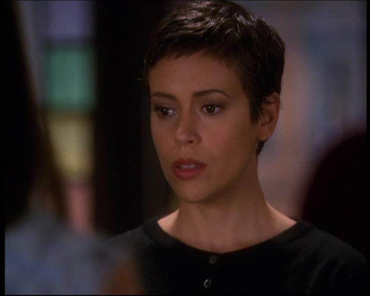 Charmed-Online-dot-net_607SoulSurvivor1759.jpg