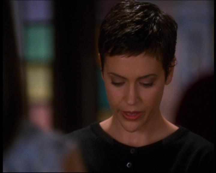Charmed-Online-dot-net_607SoulSurvivor1763.jpg