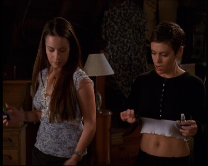 Charmed-Online-dot-net_607SoulSurvivor1770.jpg