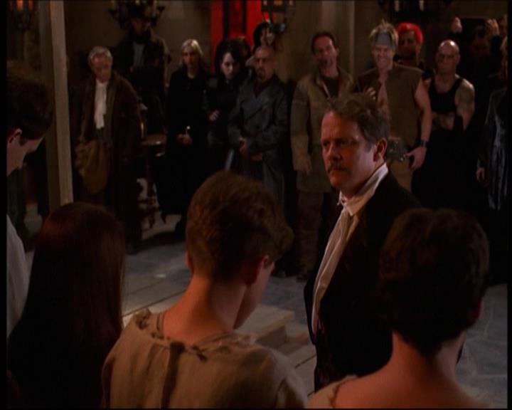 Charmed-Online-dot-net_607SoulSurvivor1779.jpg