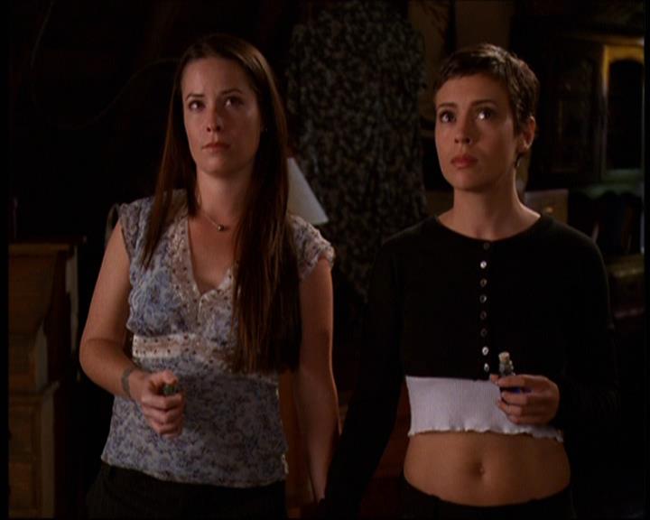 Charmed-Online-dot-net_607SoulSurvivor1803.jpg