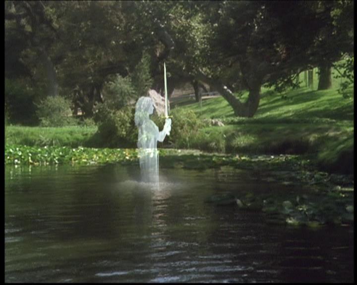 Charmed-Online-dot-net_608SwordAndTheCity0218.jpg