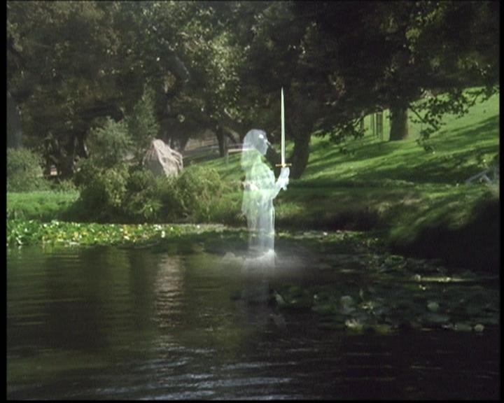 Charmed-Online-dot-net_608SwordAndTheCity0219.jpg