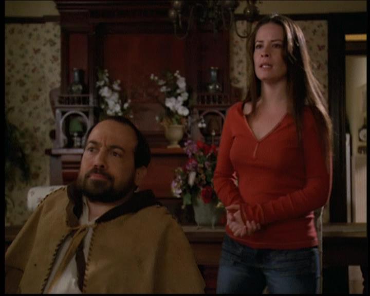 Charmed-Online-dot-net_608SwordAndTheCity0797.jpg