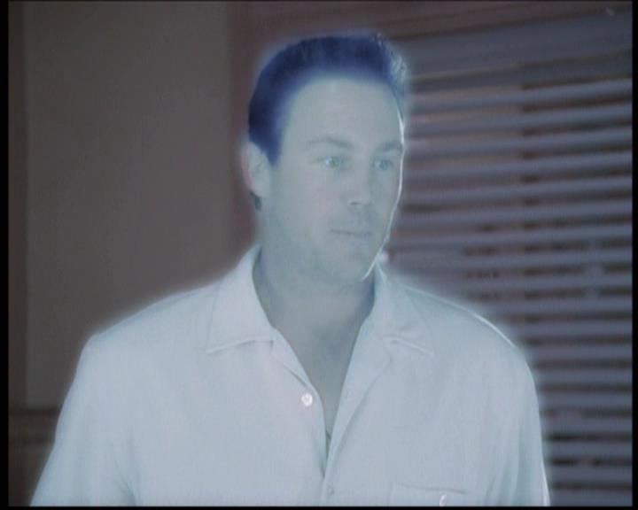 Charmed-Online-dot-net_608SwordAndTheCity0989.jpg
