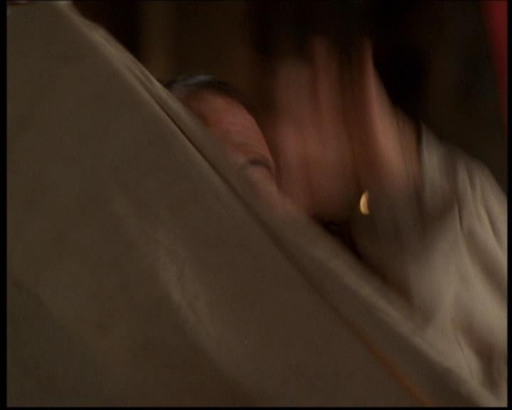 Charmed-Online-dot-net_608SwordAndTheCity1257.jpg