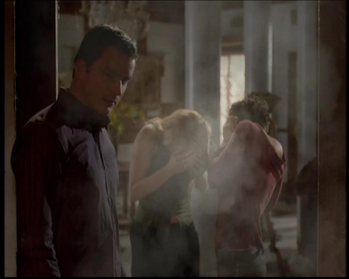 Charmed-Online-dot-net_608SwordAndTheCity1483.jpg