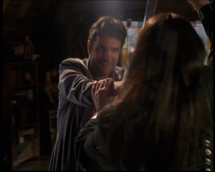 Charmed-Online-dot-net_608SwordAndTheCity1512.jpg