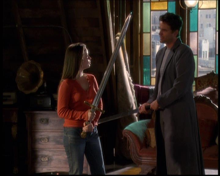 Charmed-Online-dot-net_608SwordAndTheCity1531.jpg