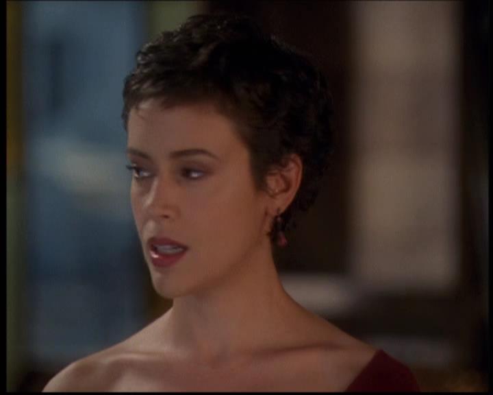 Charmed-Online-dot-net_608SwordAndTheCity1566.jpg